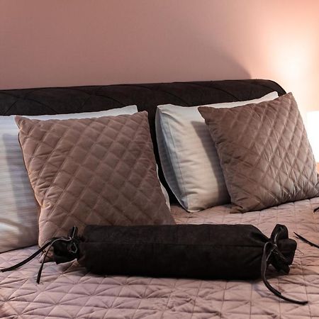 Room Jacuzzi “Athena” Subotica Bagian luar foto
