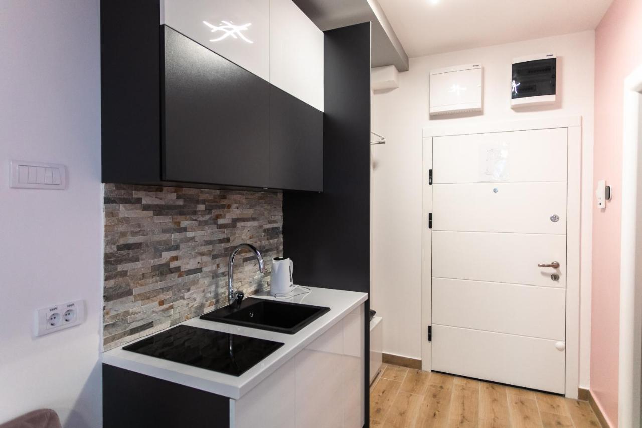 Room Jacuzzi “Athena” Subotica Bagian luar foto